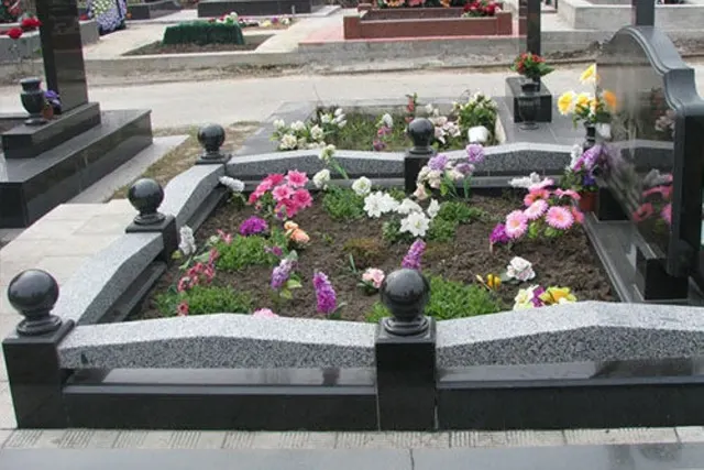Гранитная ограда 46