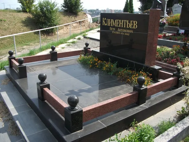 Гранитная ограда 53