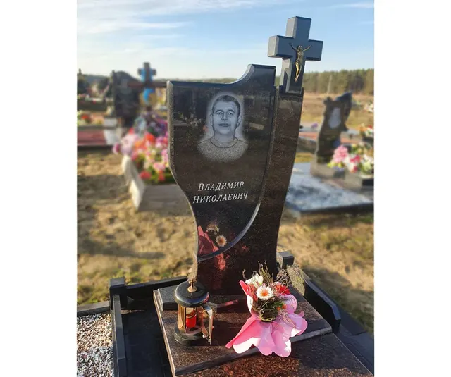Памятник - А-01-207